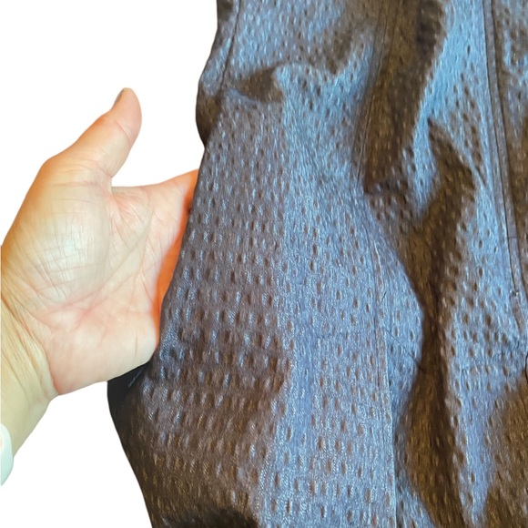 W by Worrh Navy Blue Textured Short Sleeve Zipper Front Dress - Picture 7 of 13